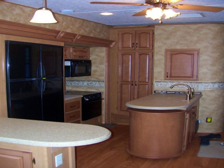 RV Rental kitchen in Tall Pines Deluxe RV