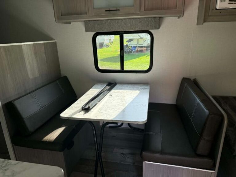 Bunkhouse RV dining